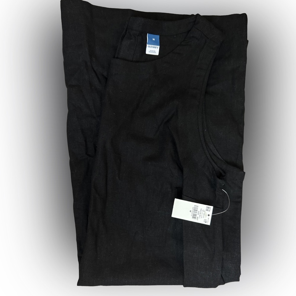 Old Navy Classic Linen Shift Dress - Picture 3 of 5